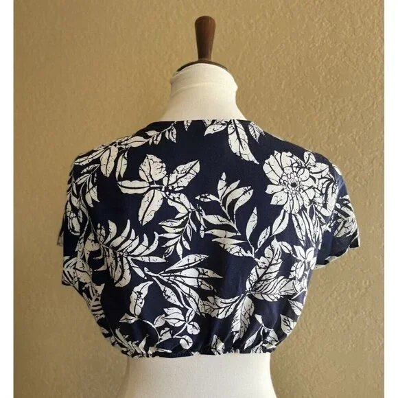 Swell Women's Palmia Floral Navy Blue Tie Front Crop Top Size S M L - Picture 11 of 11